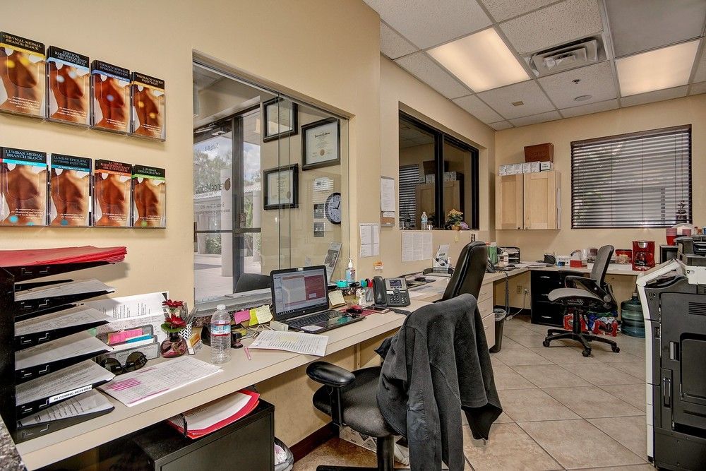 East Valley Medical Office Condo | For Lease: 604 W Warner Rd Bldg B, Chandler, AZ 85225